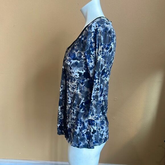 NWT Alfani Women's Blue Gray Polyester V-Neck Long Sleeve Top Blouse Large - Picture 4 of 10